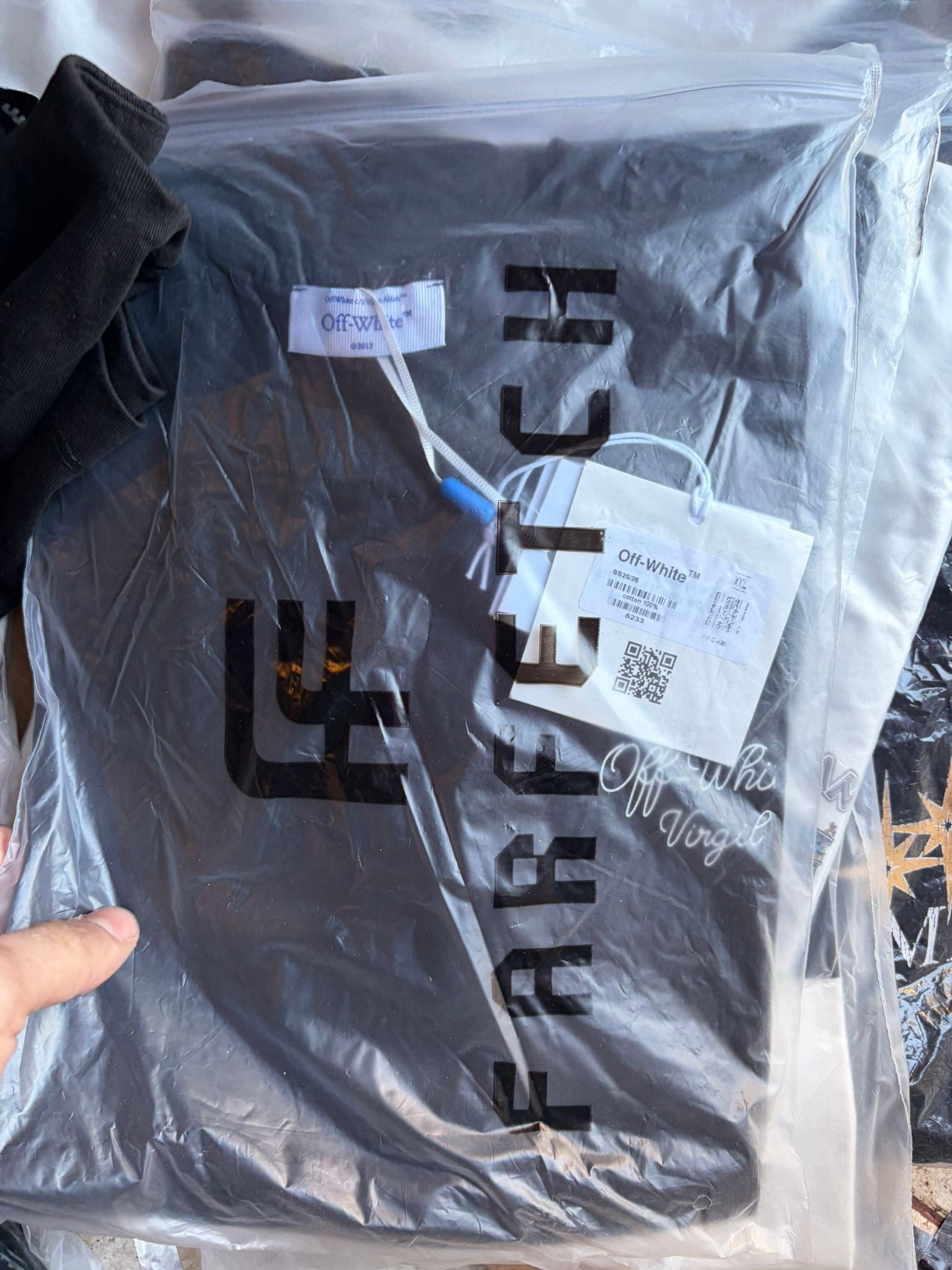 Box 17 (XXL)