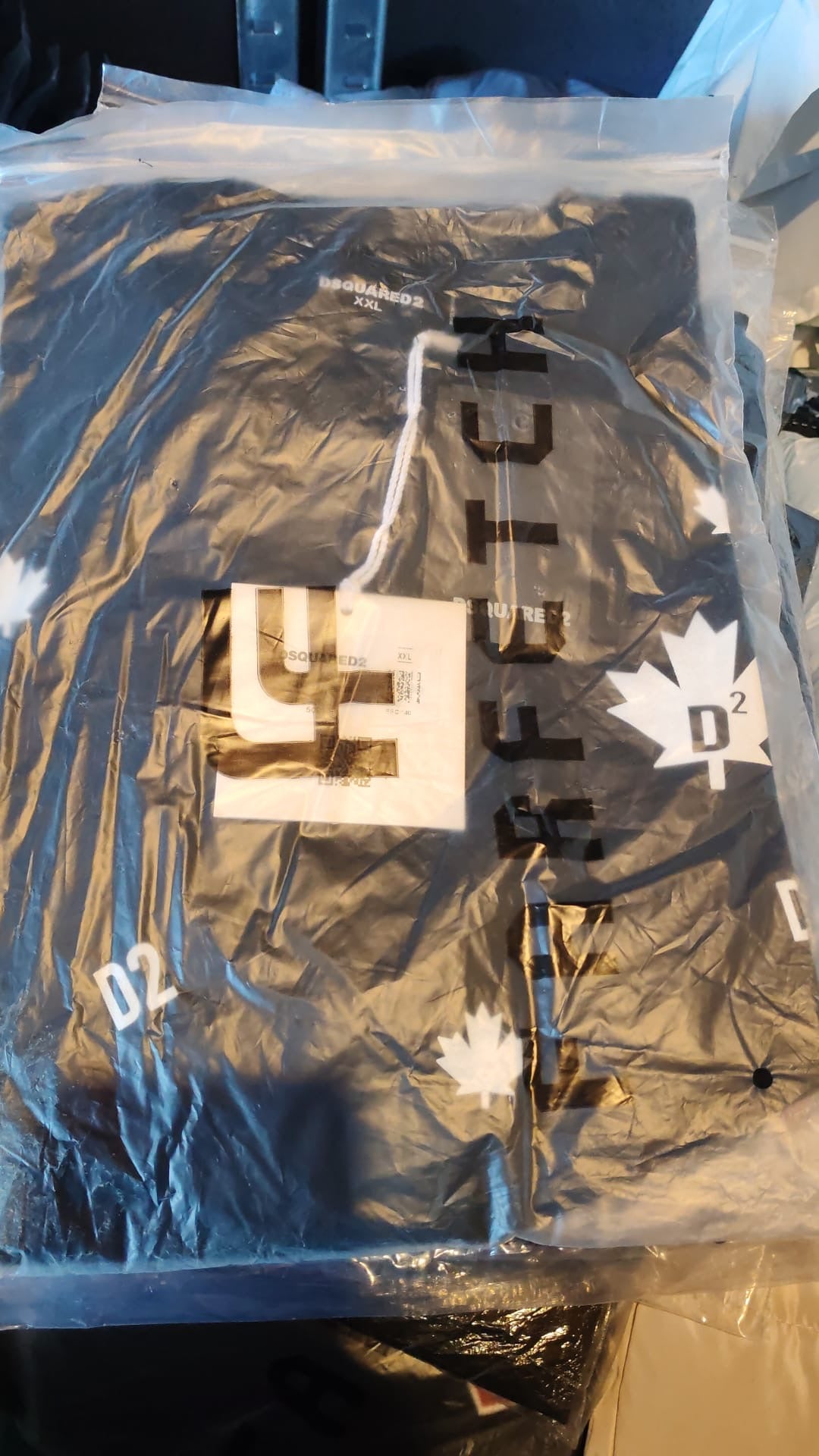 Box 16 (XXL)