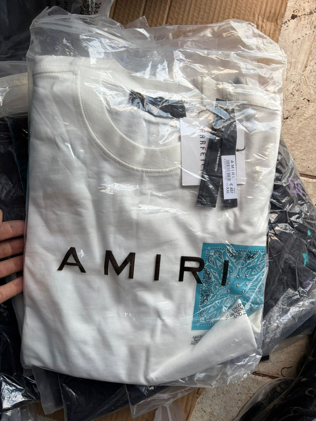 Box 35 (XXL)