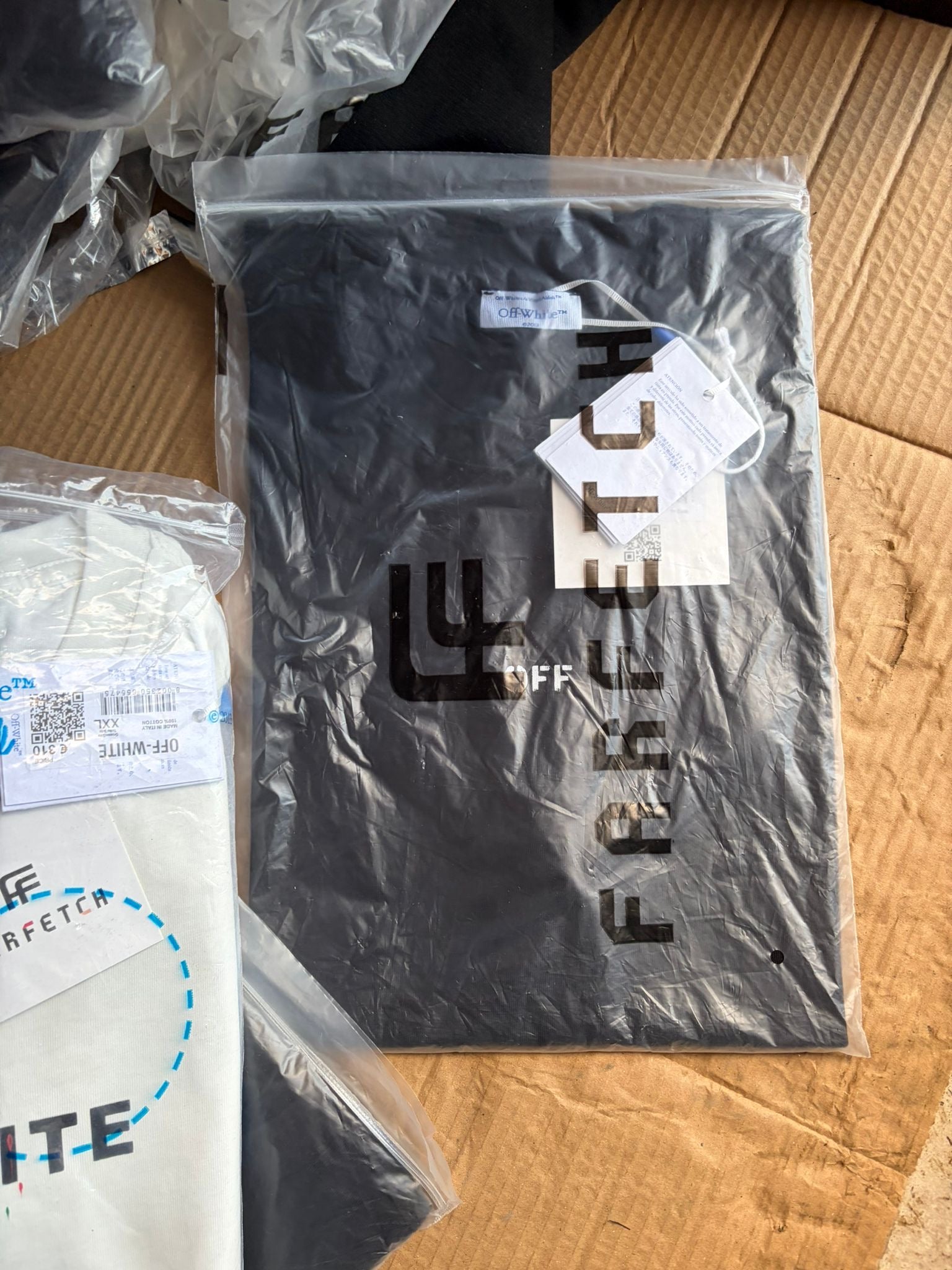 Box 24 (XXL)