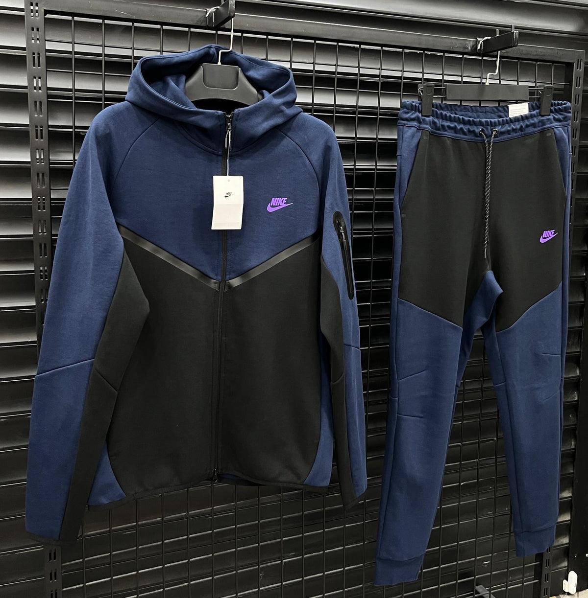 Nike Tech Fleece