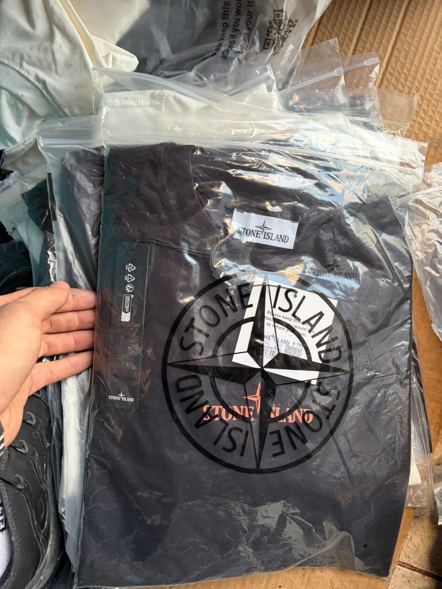 Box 35 (XXL)