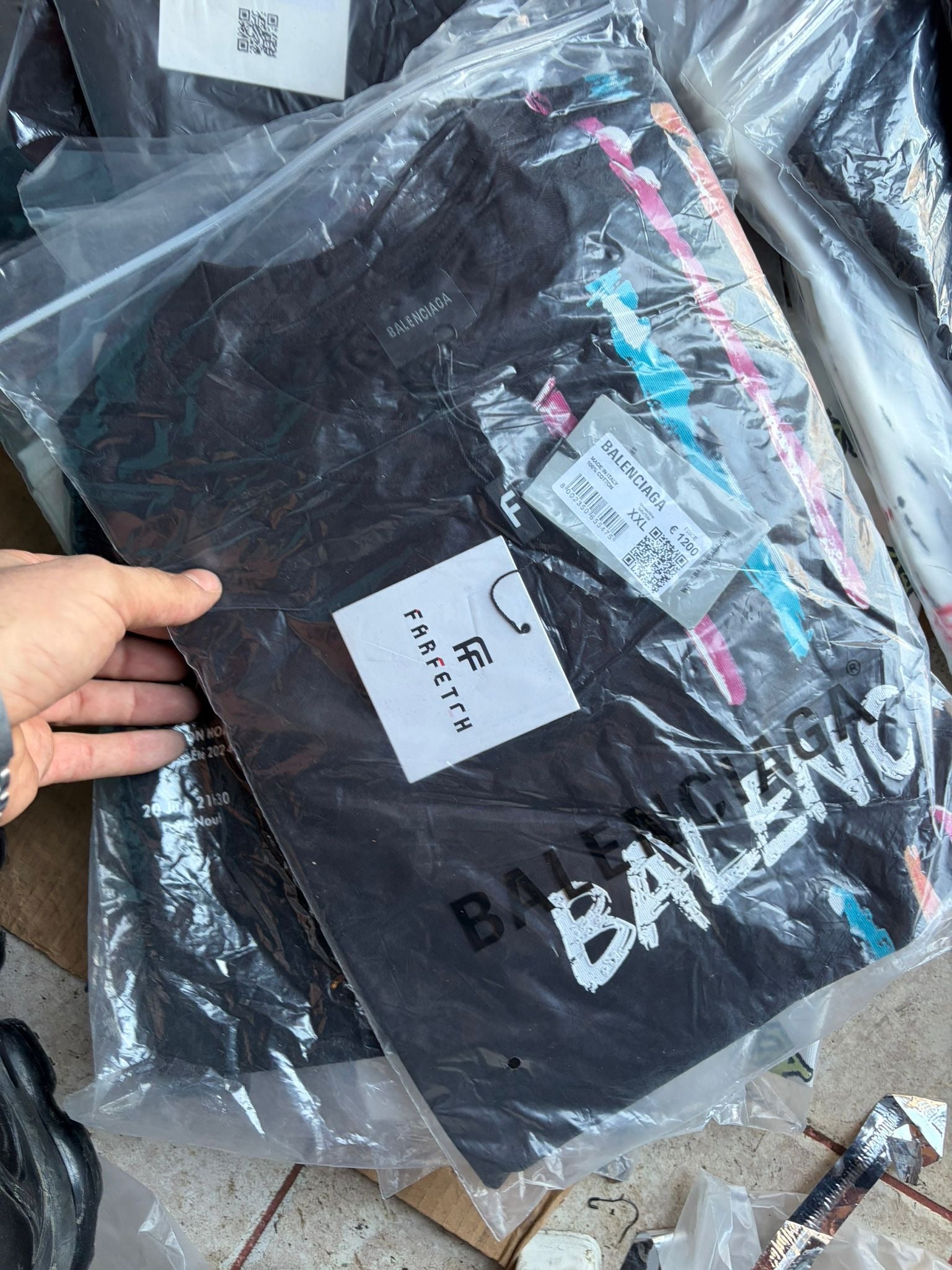 Box 37 (XXL)