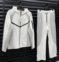 Nike Tech Fleece