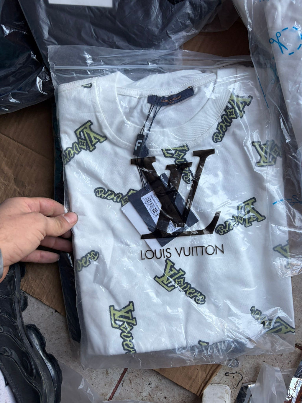 Box 37 (XXL)