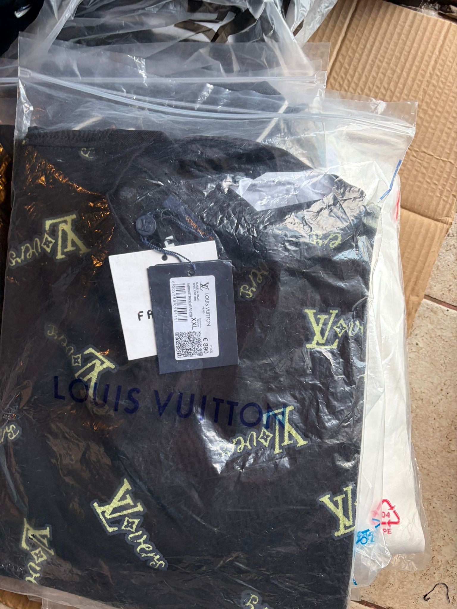 Box 22 (XXL)