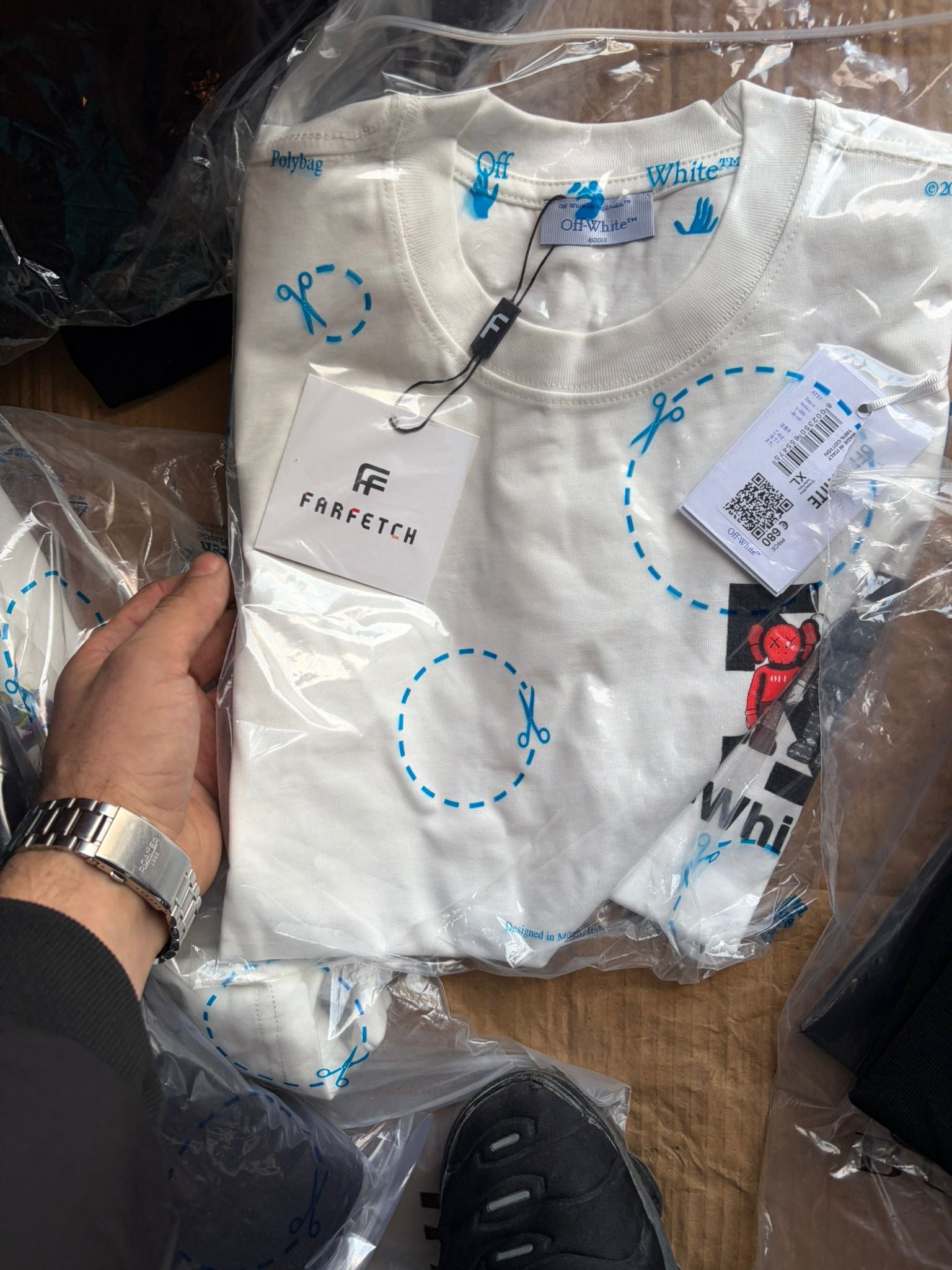 Box 34 (XXL)