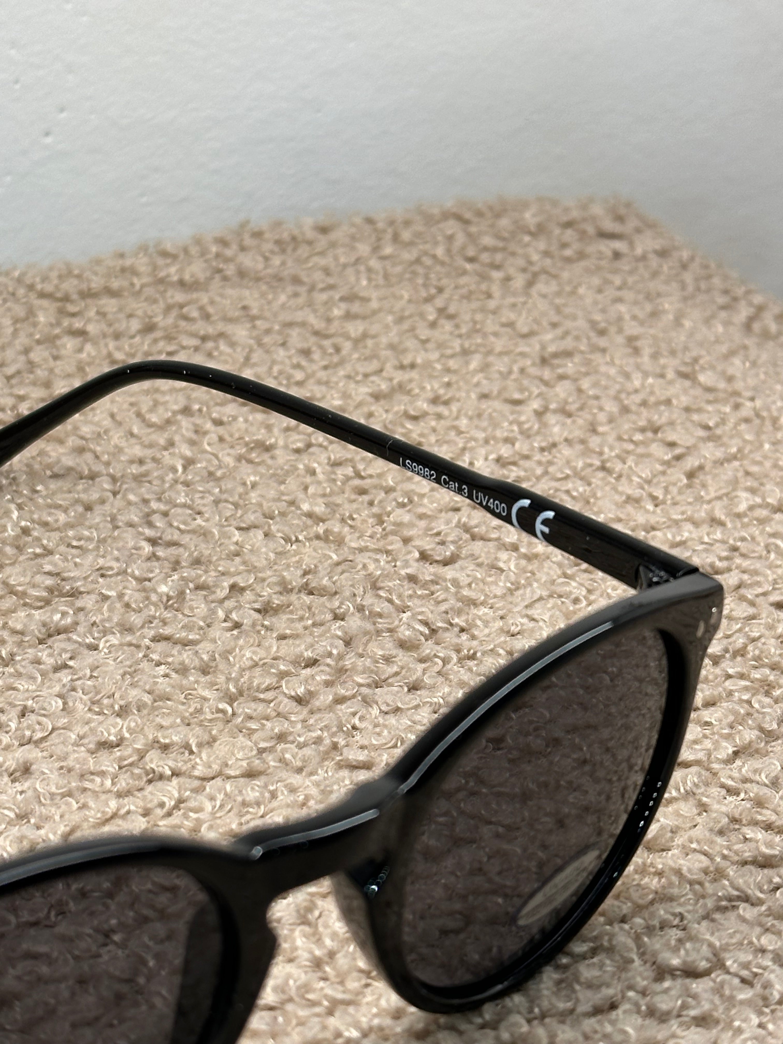RayBan