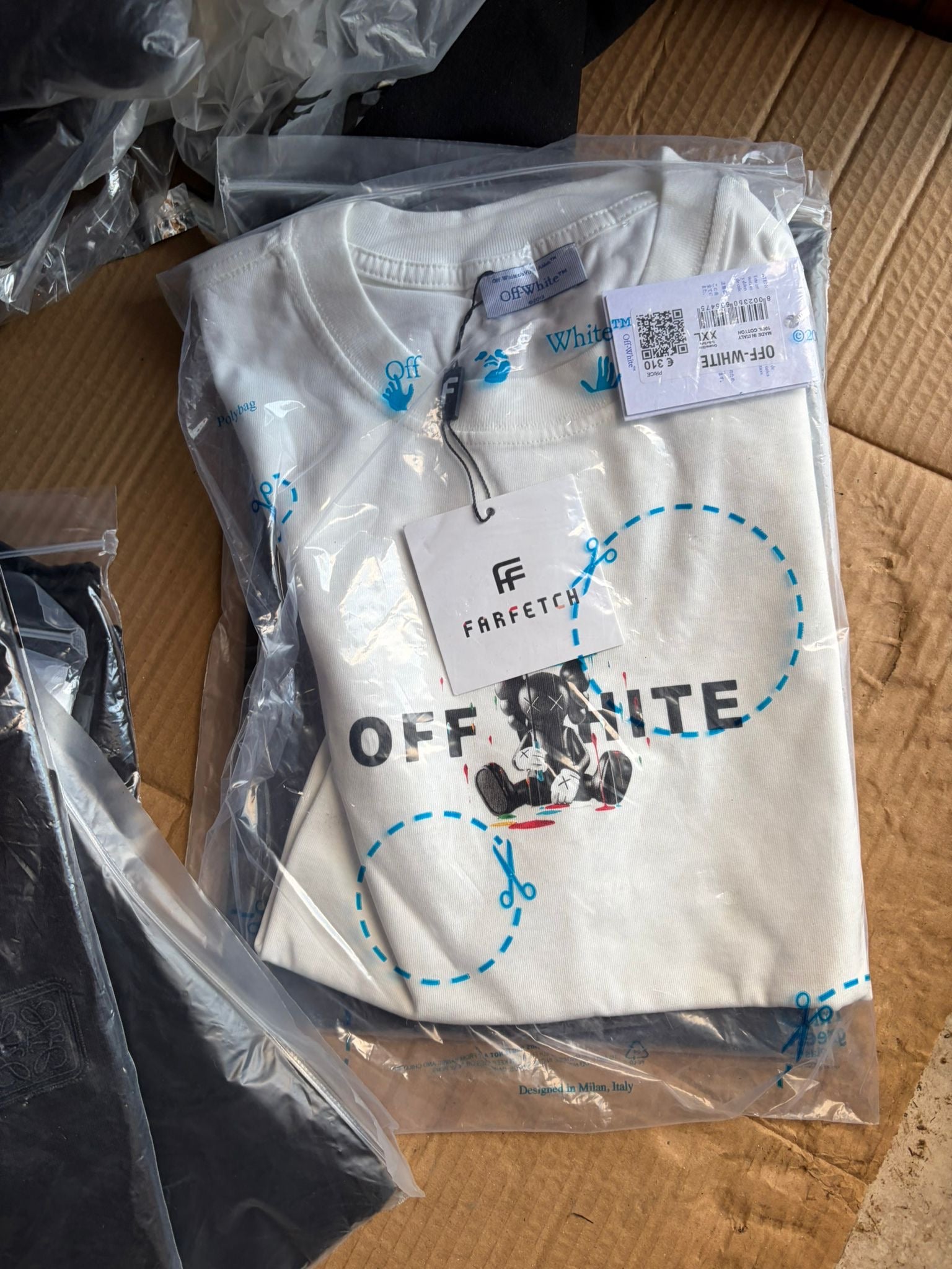 Box 24 (XXL)