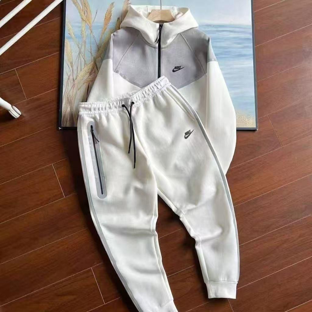 Tech Fleece AAA++