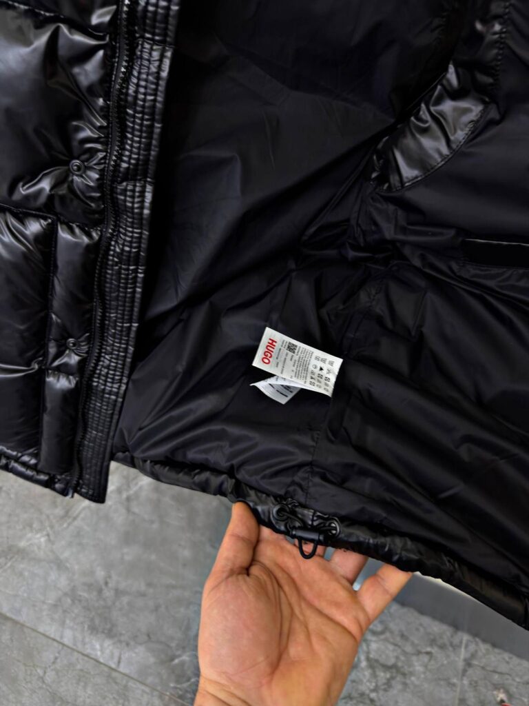Hugo Prsluk “Black”