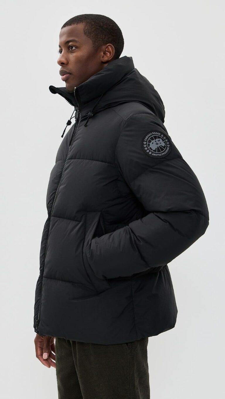 Canada Goose hooded zip puffer jacket
