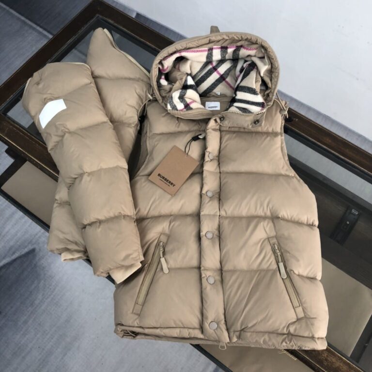 Burberry Puffer Jacket “Beige”
