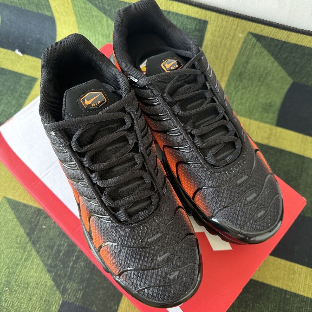 NIKE AIR MAX PLUS TN “BLACK / TOTAL ORANGE”