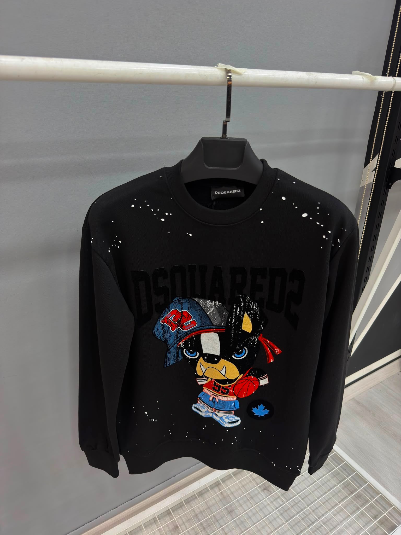 Dsquared2