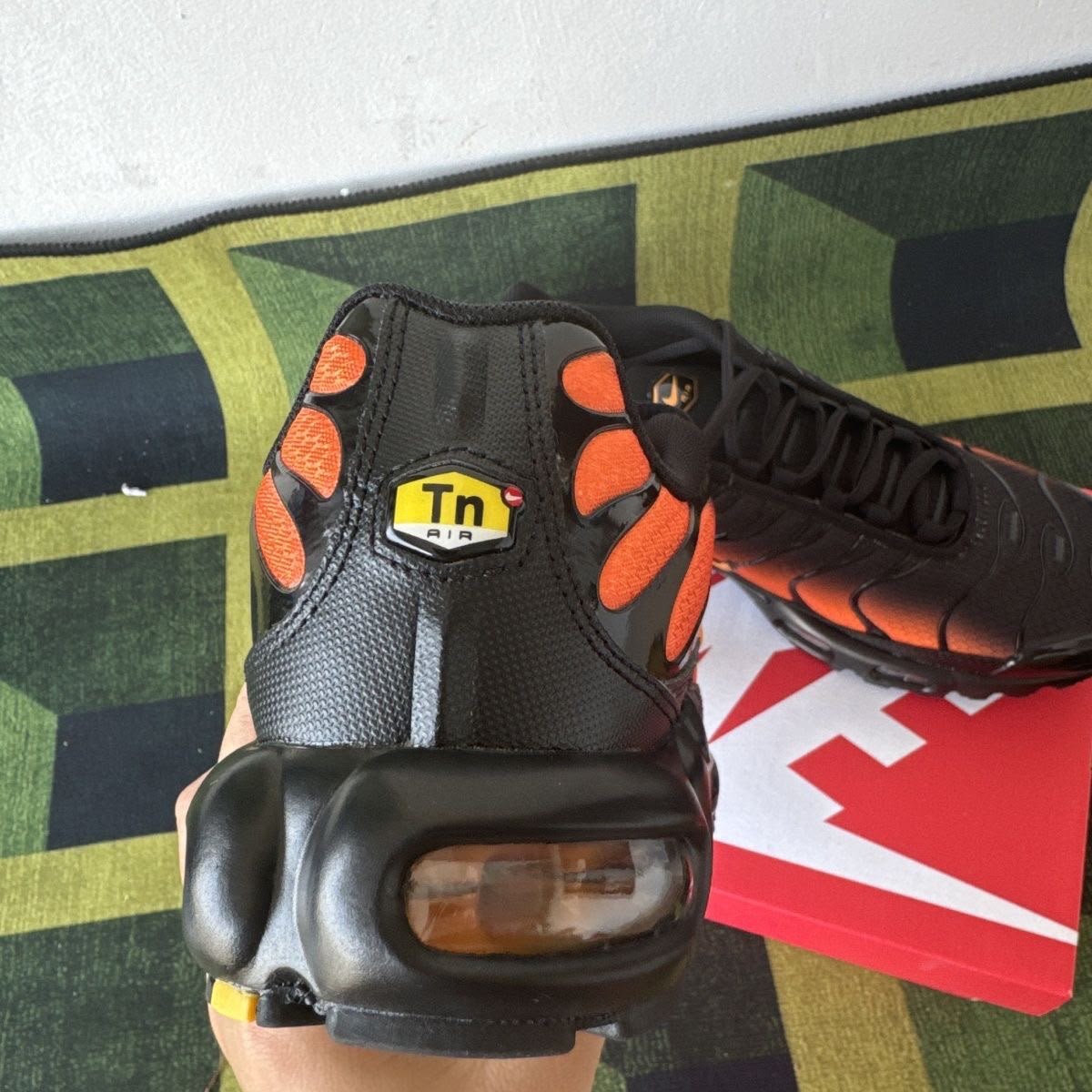 NIKE AIR MAX PLUS TN “BLACK / TOTAL ORANGE”