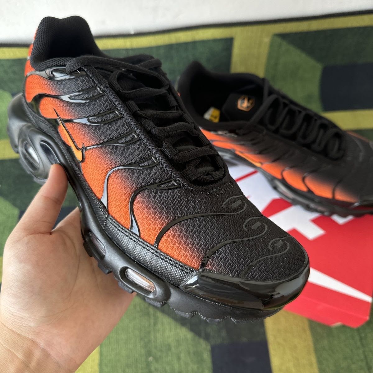 NIKE AIR MAX PLUS TN “BLACK / TOTAL ORANGE”